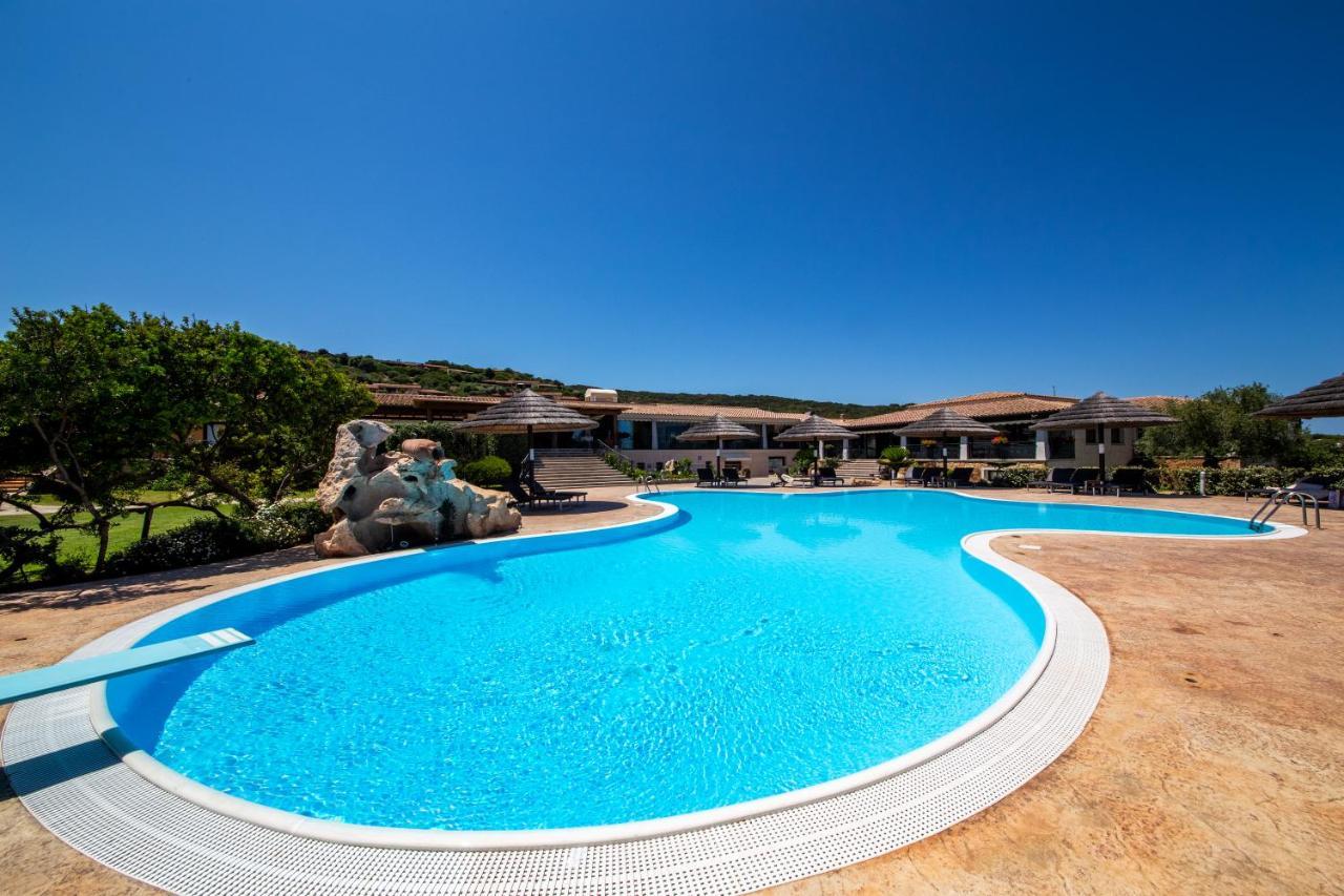 Hotel Costa Caddu San Teodoro  Esterno foto