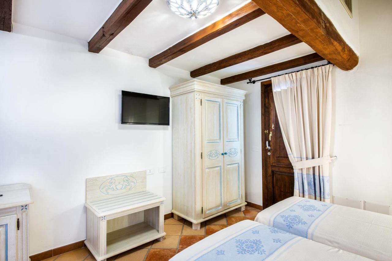 Hotel Costa Caddu San Teodoro  Esterno foto